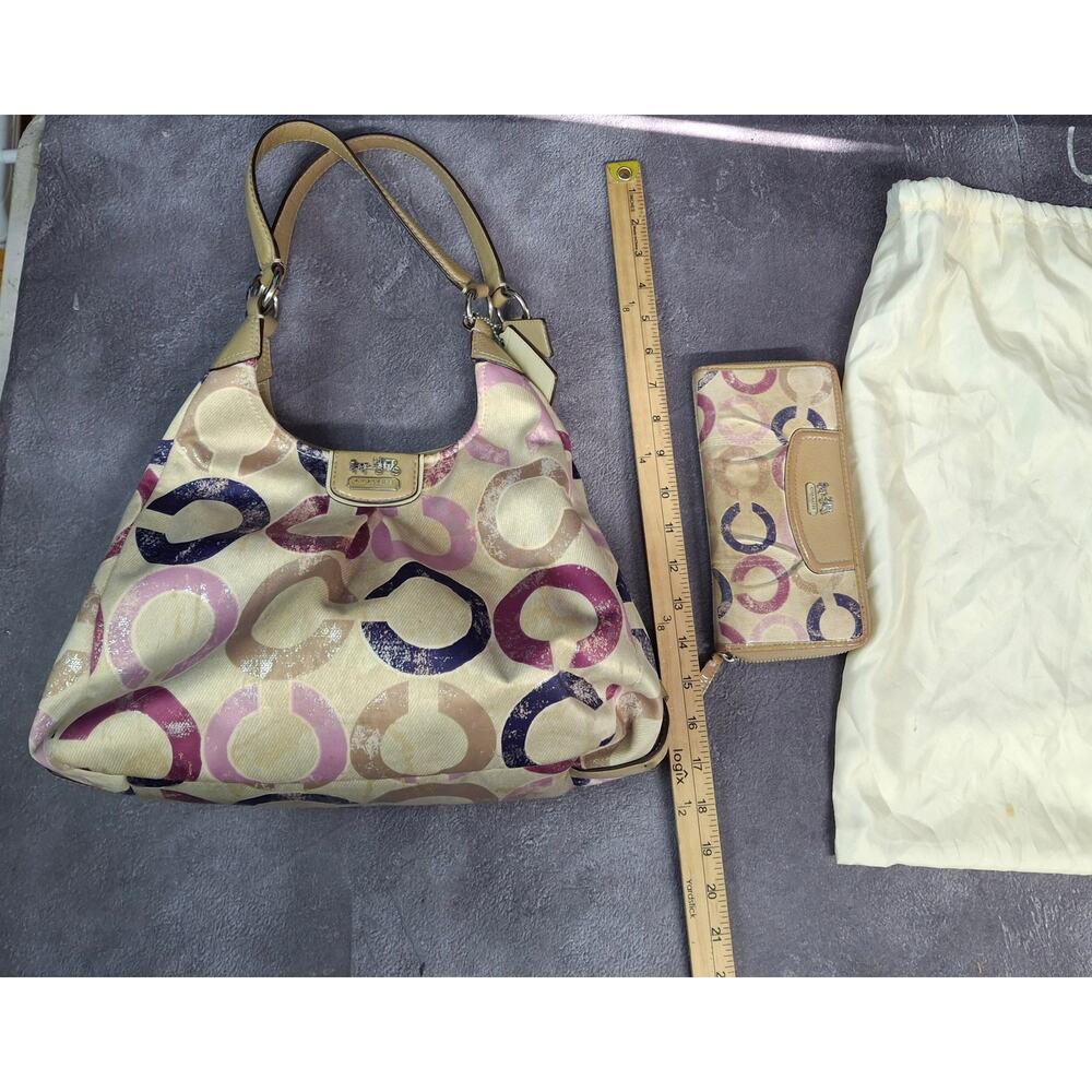 Coach Madison Maggie Op Art Shoulder Bag 22289 + Matching Wallet Dust Bag - Picture 7 of 12
